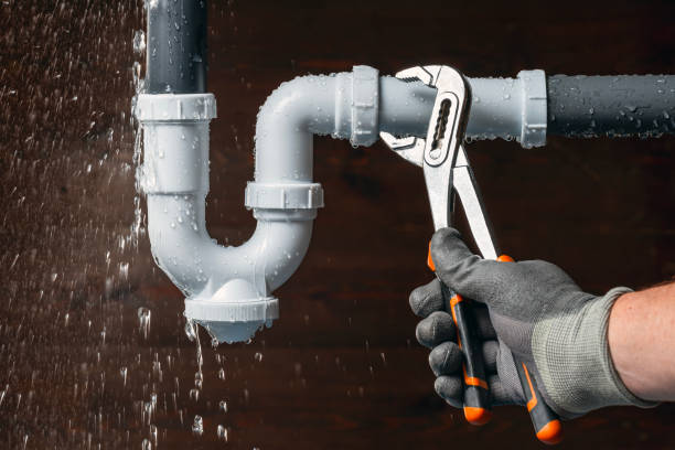 Professional Pipe Repair technician working in Ursa, IL
